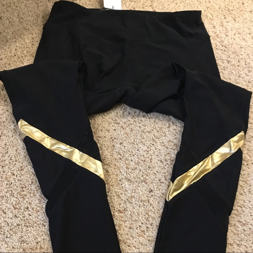 Gottex NWT black and gold leggings